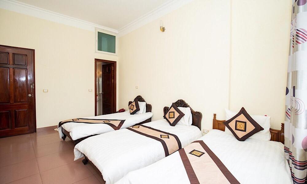 Ho Sen Xanh Hotel Hanoi Exterior foto